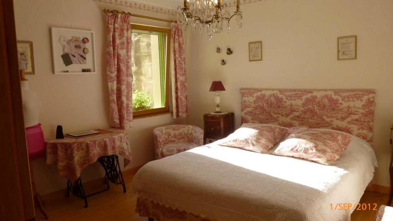 Les Chambres De La Ville Haute Dun-sur-Meuse 외부 사진